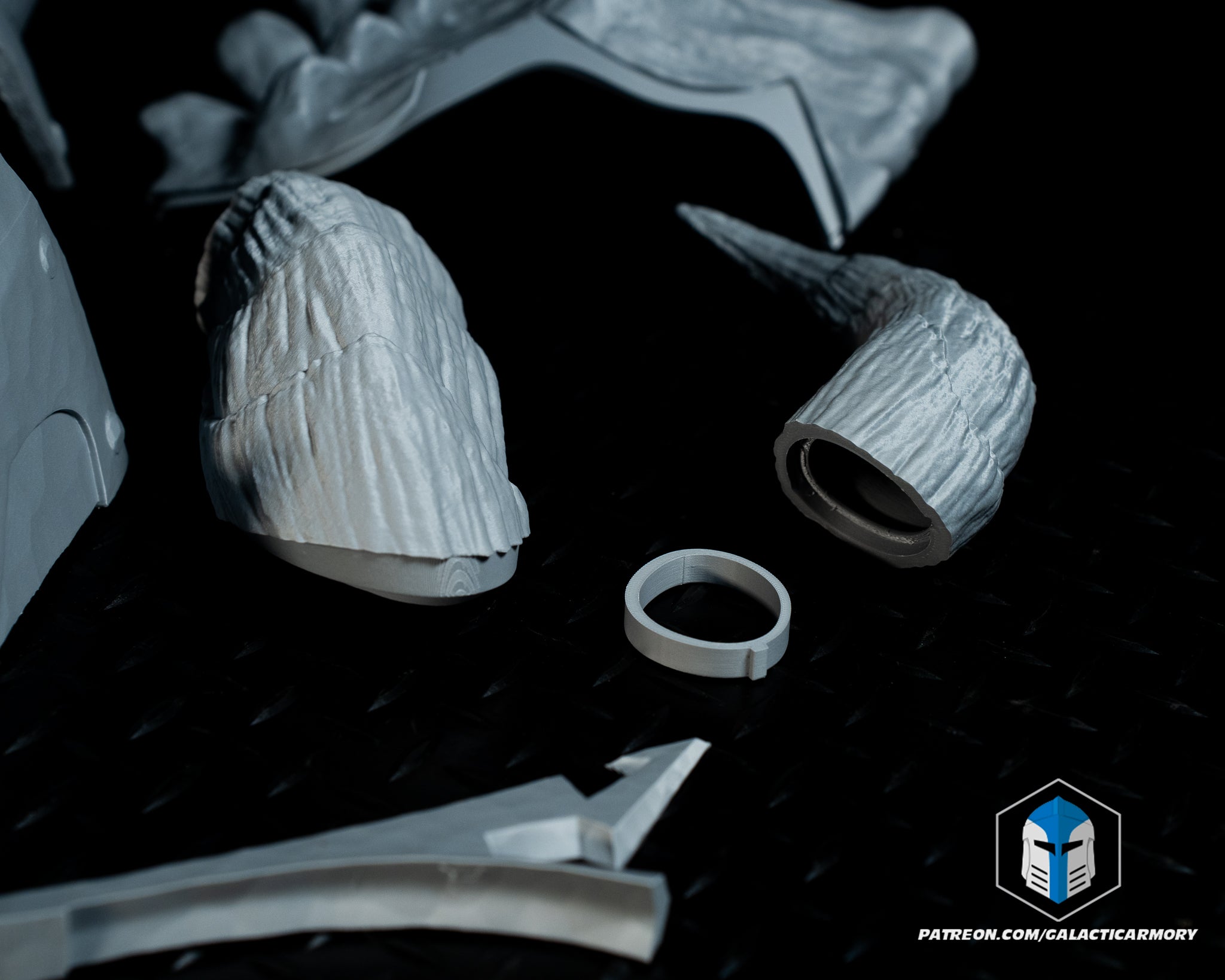 Dragonbone Helmet - DIY