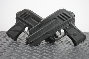 DC-17 Blaster Pistol - Realistic - Cast